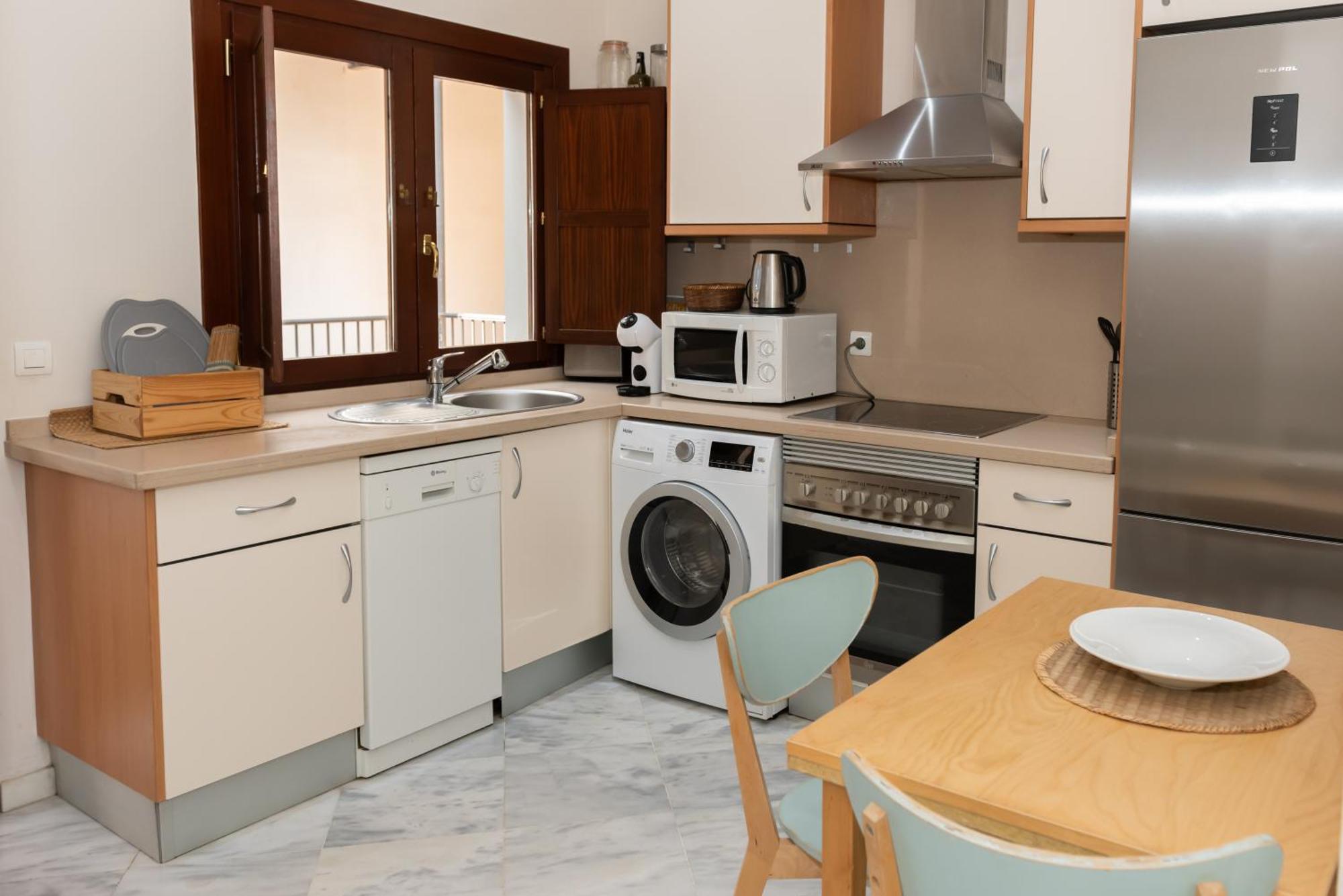 Charming & Quiet Apartment In Plaza Del Salvador Seville Luaran gambar